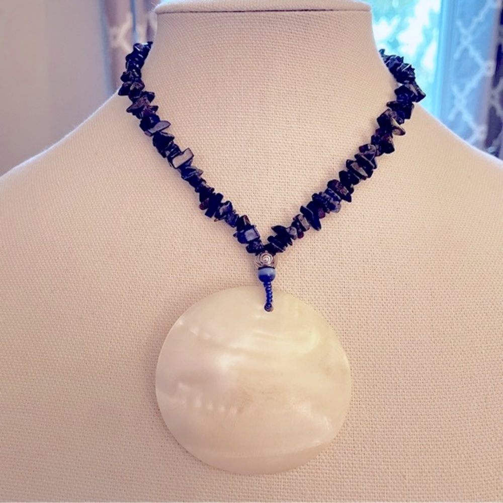 Seashell Mother of Pearl VTG Sodalite Gemstone Statement Necklace Mermaidcore